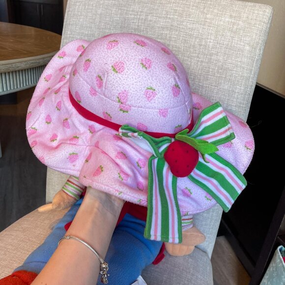 Vintage 2003 Strawberry Shortcake Jumbo Plush Doll 30” Great for Cuddling - Picture 3 of 7